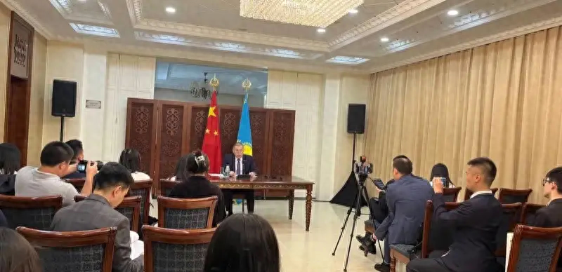 托卡耶夫向中国交底，用2年多的改革成果，让中国可以放下心来