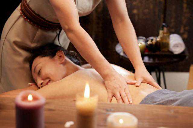 出差无忧！到哪儿都能预约上门按摩服务吗？