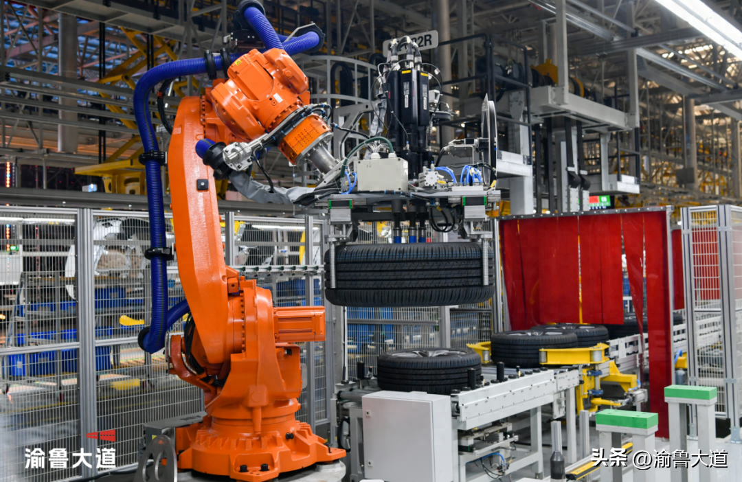 陨落的中国底特律，重庆靠新能源汽车东山再起