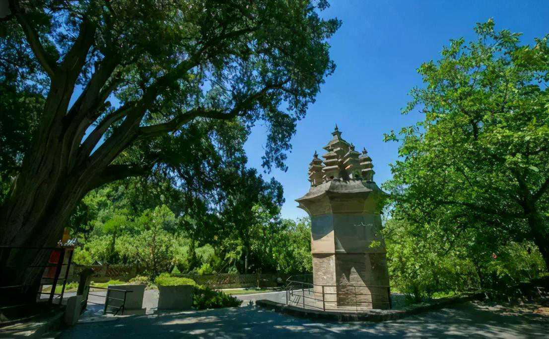 五一去哪玩？来济南九顶塔中华民族欢乐园吧！