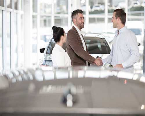 “名人极致号”邮轮重临香江 未来5个月将带3万人次旅客访港