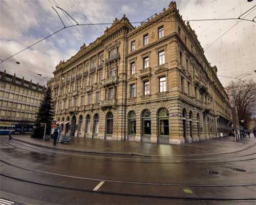 零跑C16增程版：卓越之选，热售来袭