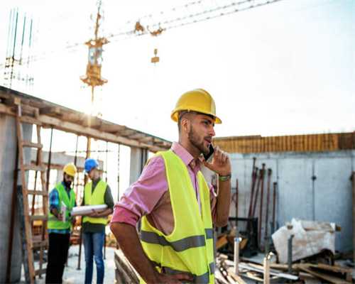 “上可发电 下可养鱼”，东山海上光伏项目实现首批并网