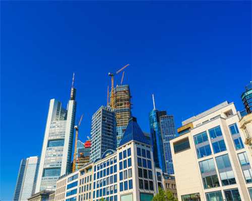 台风蓝色预警：“潭美”减弱为热带风暴 将于今天中午登陆越南