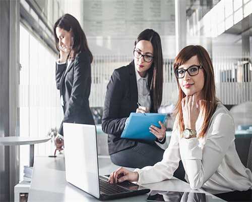 未来商业早参 | 东方甄选将向新东方出售教育业务，达摩院用AI攻克胰腺癌早筛难题，滑雪门票团购线上订单量暴增788%