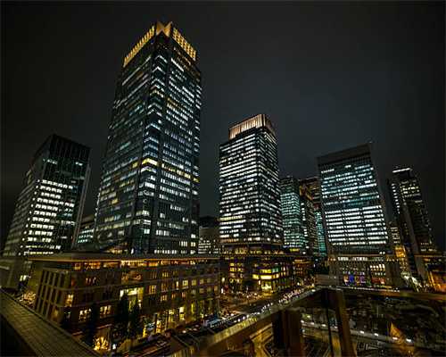 《整治违规借调：为公平与规范清道》